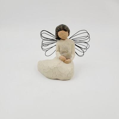 WILLOW TREE ANGEL OF PROTECTION FIGURINE