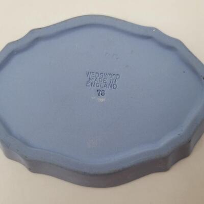 BLUE WEGEWOOD SMALL TRAY