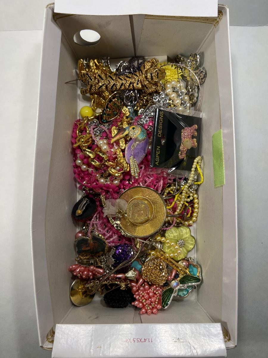 Unsearched Jewelry Lot