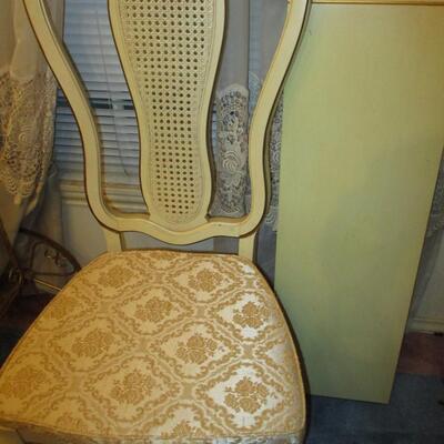 Crown Victory Formal Dining Table & Chairs