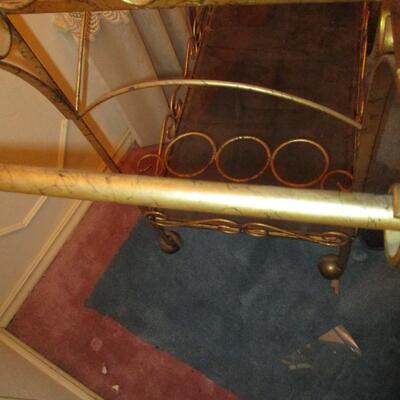 Glasstop Butlers Car