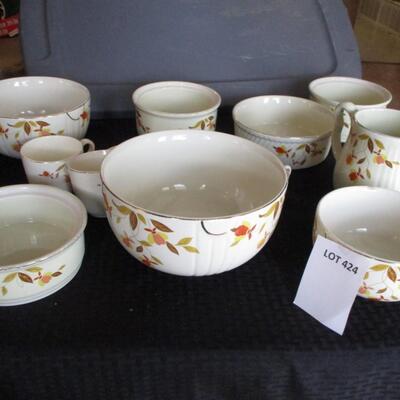 Hall's Superior Dinnerware