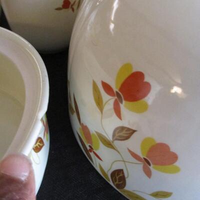 Hall's Superior Dinnerware