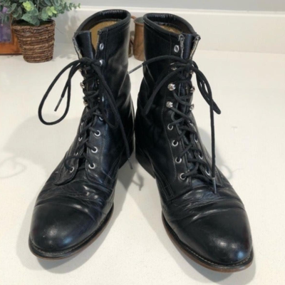 Vintage Laredo Black Lace Up Womenâ€™s Boots Size 8 Laredo