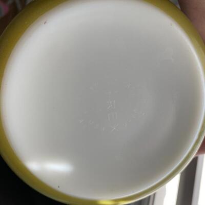 Vintage Pyrex Spring Blossom Pattern Casserole Dish (No lid)