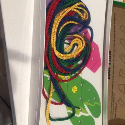 1992 Unopened Lace Trace Children's Activity Game