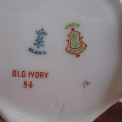 Old Ivory Tea Serving Set