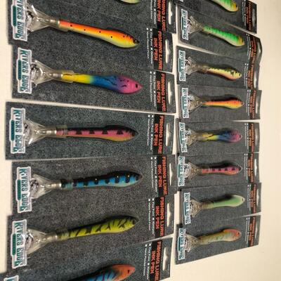 Lot of 15 Vintage Fishing Lure Pens by River's Edge