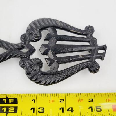 CAST IRON SMALL TRIVET BUNDLE #2