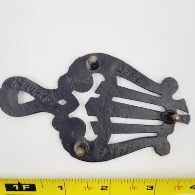 CAST IRON SMALL TRIVET BUNDLE #2