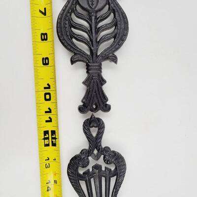 CAST IRON SMALL TRIVET BUNDLE #2