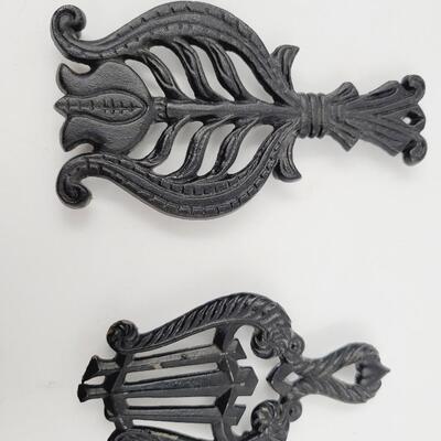CAST IRON SMALL TRIVET BUNDLE #2