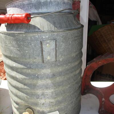 Oil Pan, Dispenser Can, Foot Gear