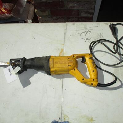 Dewalt Saw