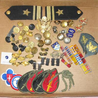 MS Collection US Military Buttons Insignia Patches Bars Pins Epaulettes Army Navy