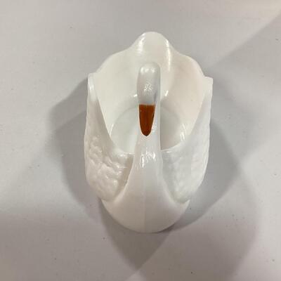 Vintage White Swan Candy Dish