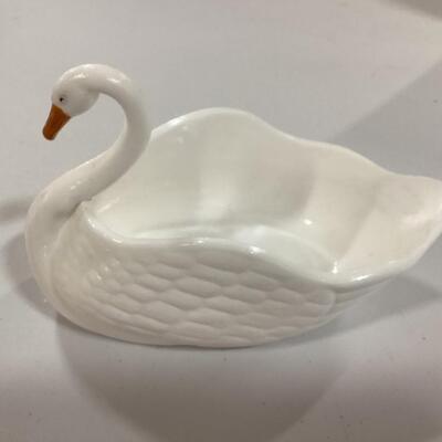 Vintage White Swan Candy Dish