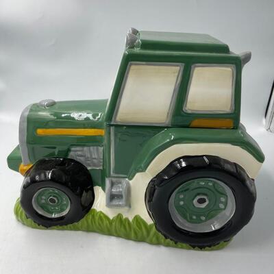 Little Green Tractor