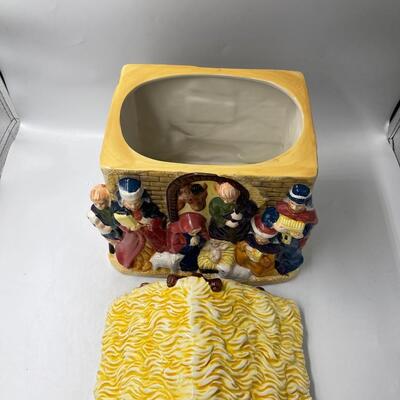 Jay Imports Nativity Cookie Jar