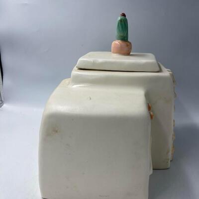 Treasure Craft Cookie Jar