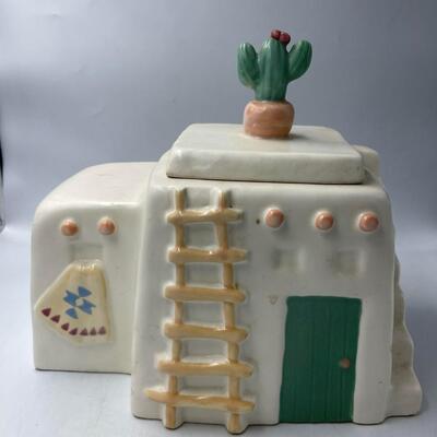 Treasure Craft Cookie Jar