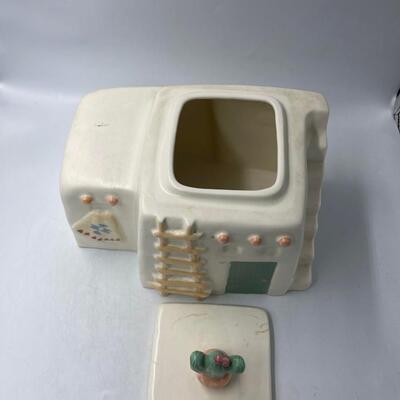 Treasure Craft Cookie Jar