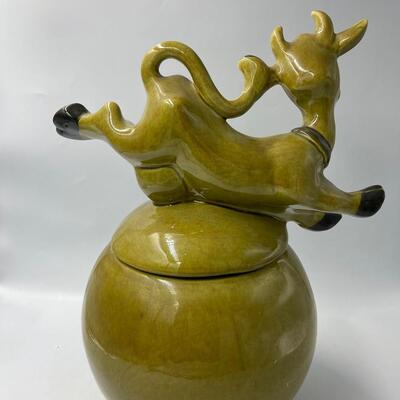Vintage Dorrane Cow Jumped Over The Moon Cookie Jar