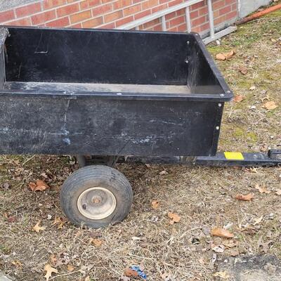 Tow Behind Lawn Wagon