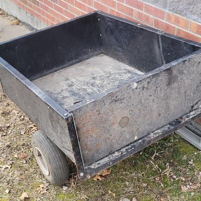 Tow Behind Lawn Wagon