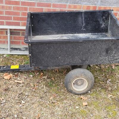 Tow Behind Lawn Wagon