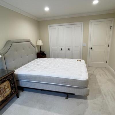 Queen size bed, headboard, with box spring and lux mattress