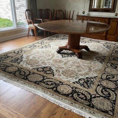 Exquisite Handmade Area Rug (Wool and Silk blend)