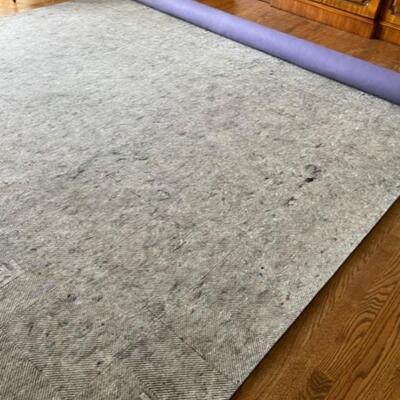 Exquisite Handmade Area Rug (Wool and Silk blend)