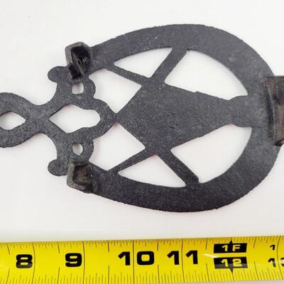 MASON #207 VINTAGE TRIVET