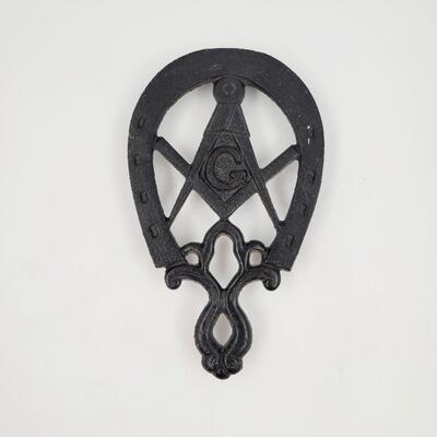 MASON #207 VINTAGE TRIVET