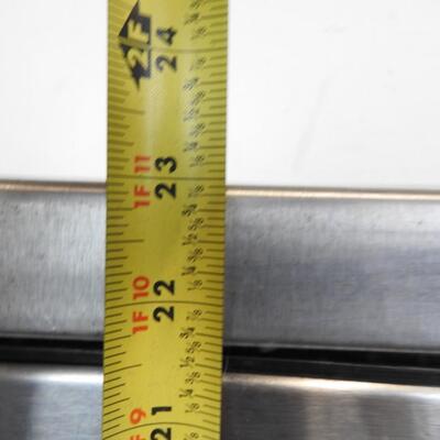 Metal Tall Trashcan  w/Foot Pedal Lid Release, 23in x 16in
