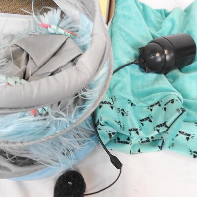 Cat Toys: 5 pcs:Scratching, Crinkle Bag, Batting Toy-Has Screw Attached