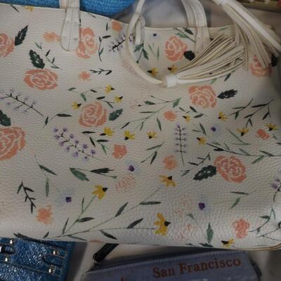 10 Purses: Assorted Colors and Brands: San Francisco, Bueno, Kelly & Katie