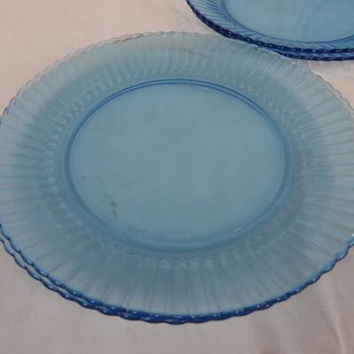 Ice Blue Mexico Glass Plates and Small Bowls Set