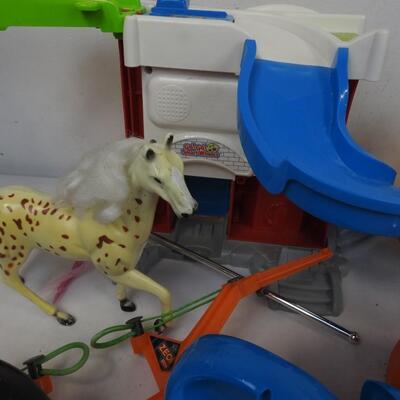 11 Toy Lot: Zeon Bow, Dog Walkers, Elephant Station, Train and Animals