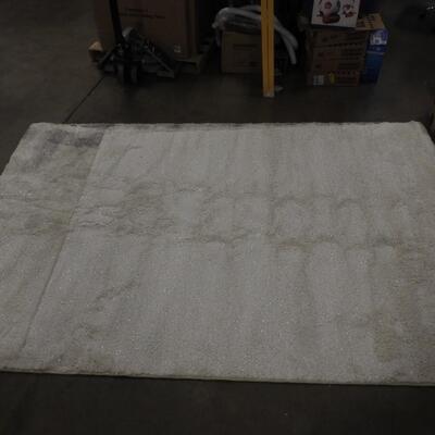 Superior 8 x 12 Feet White Snow Shag Rug- Dirty in One Corner