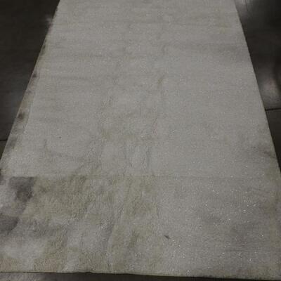 Superior 8 x 12 Feet White Snow Shag Rug- Dirty in One Corner