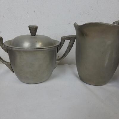 6 Wooden Bowls, 2 Pieces of Hammered Aluminum