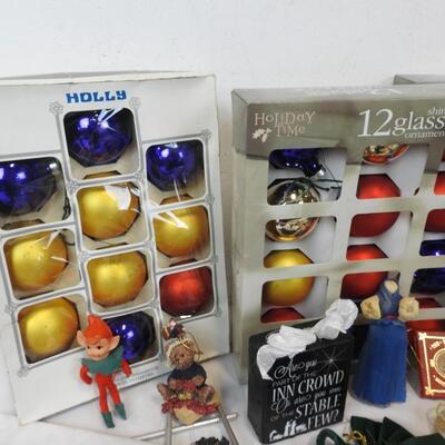 Christmas Lot: Glass Ornaments, Ceramic Figures and Candle Holders, Napkins