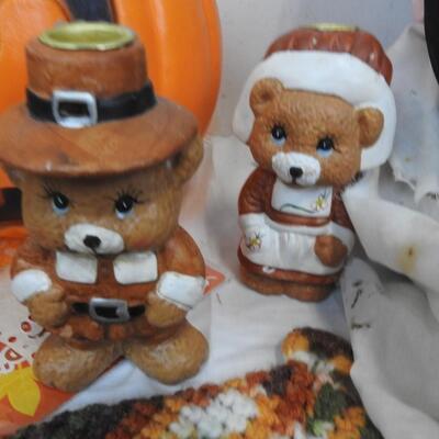 Halloween DÃ©cor Lot: Cauldron, Jack o Lantern Lights, Ghost Mannequin