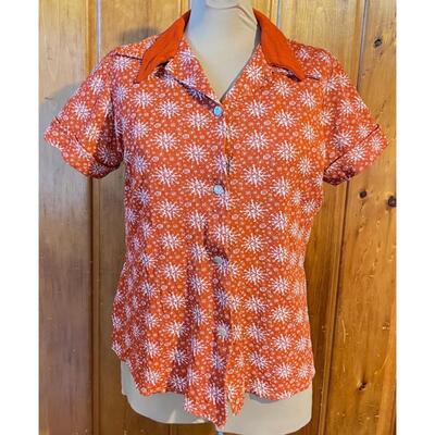 VINTAGE WOMENâ€™S ORANGE PATTERNED BLOUSE