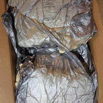 HOWARD MILLER 613-300 - HAS ORIGINAL BOX FOR EASY SHIPPING