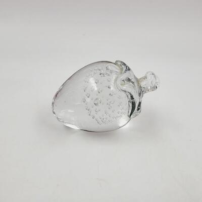 GLASS STRAWBERRY PAPERWEIGHT