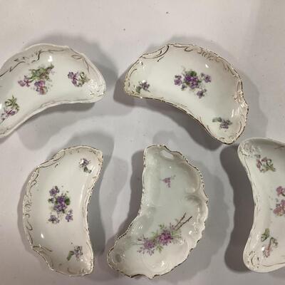 Porcelain Salad/Snack Bowls