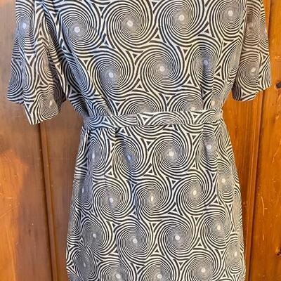 VINTAGE BROWN SPIRAL PATTERN SHIRT DRESS